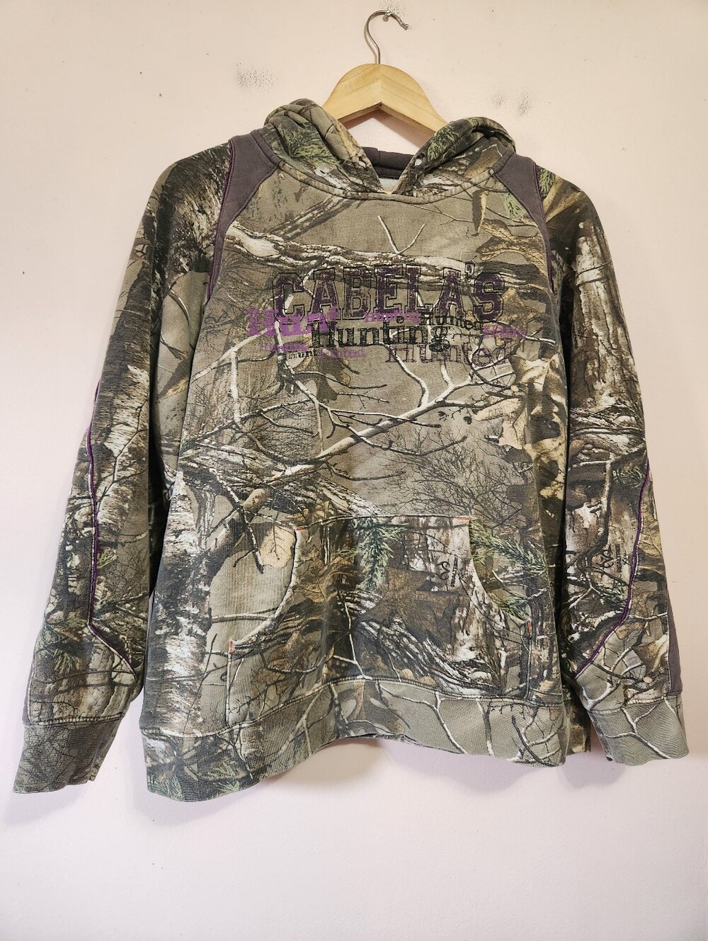 Cabela's Y2K Realtree Camo Purple Graphic Hoodie Sweatshirt Boxy Gorpcore XL